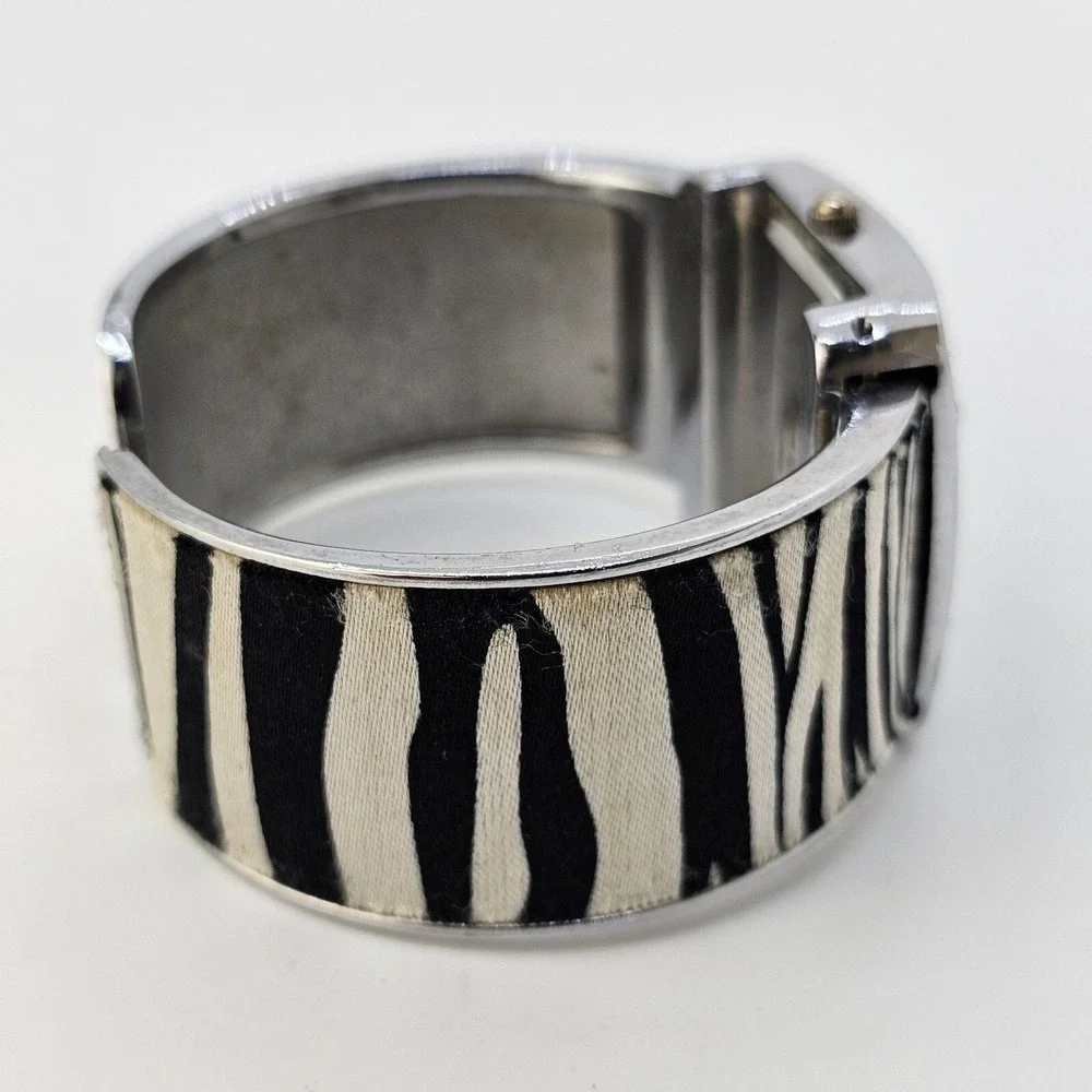 Strada Women's Watch 35MM Zebra Design‎ Cuff White Dial 6